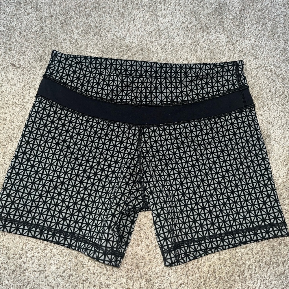 lulu lemon bike shorts